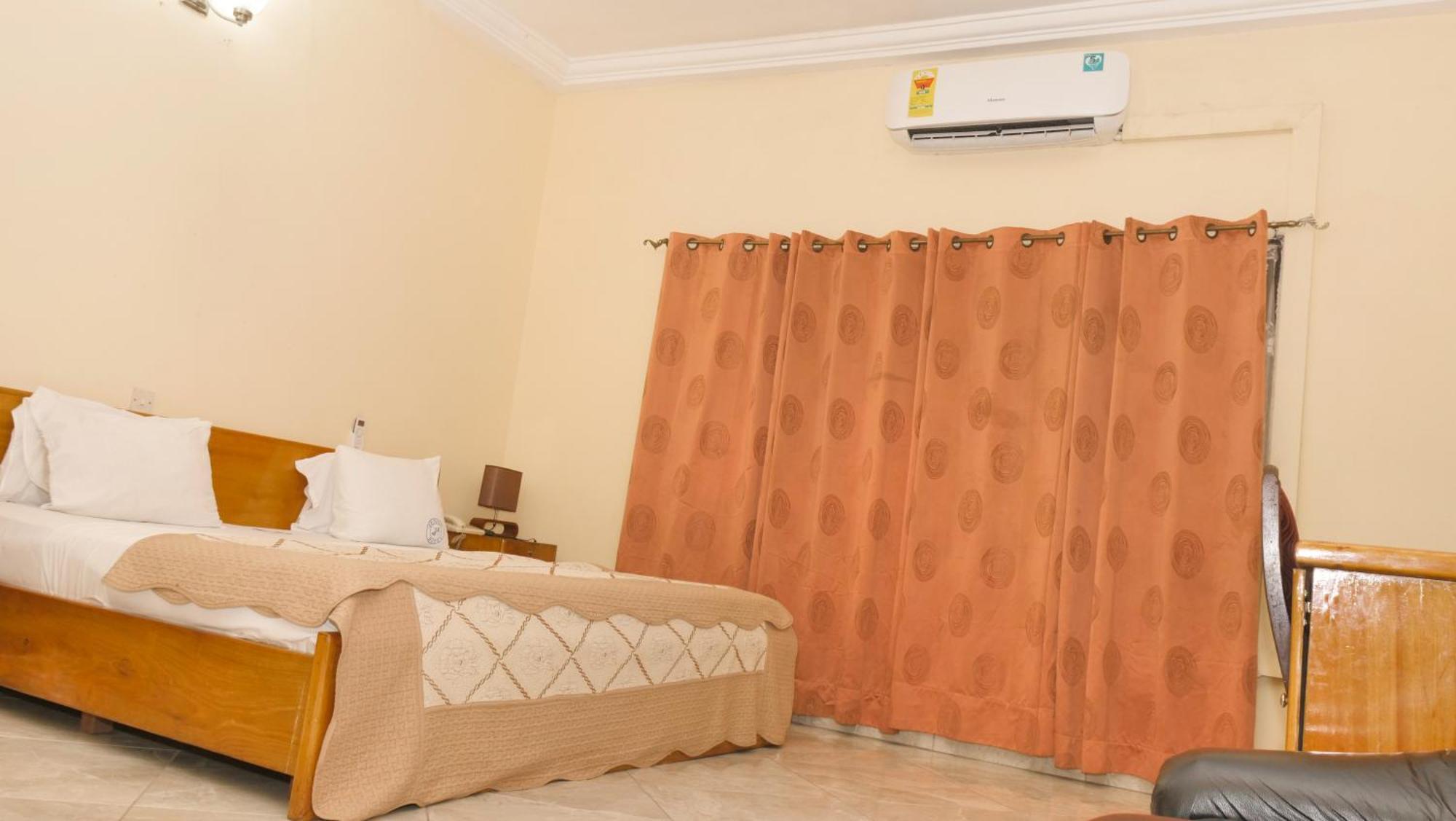 Jenos Hotels อักกรา ภายนอก รูปภาพ