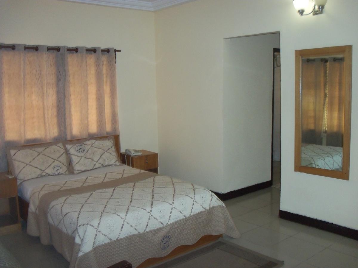 Jenos Hotels อักกรา ภายนอก รูปภาพ